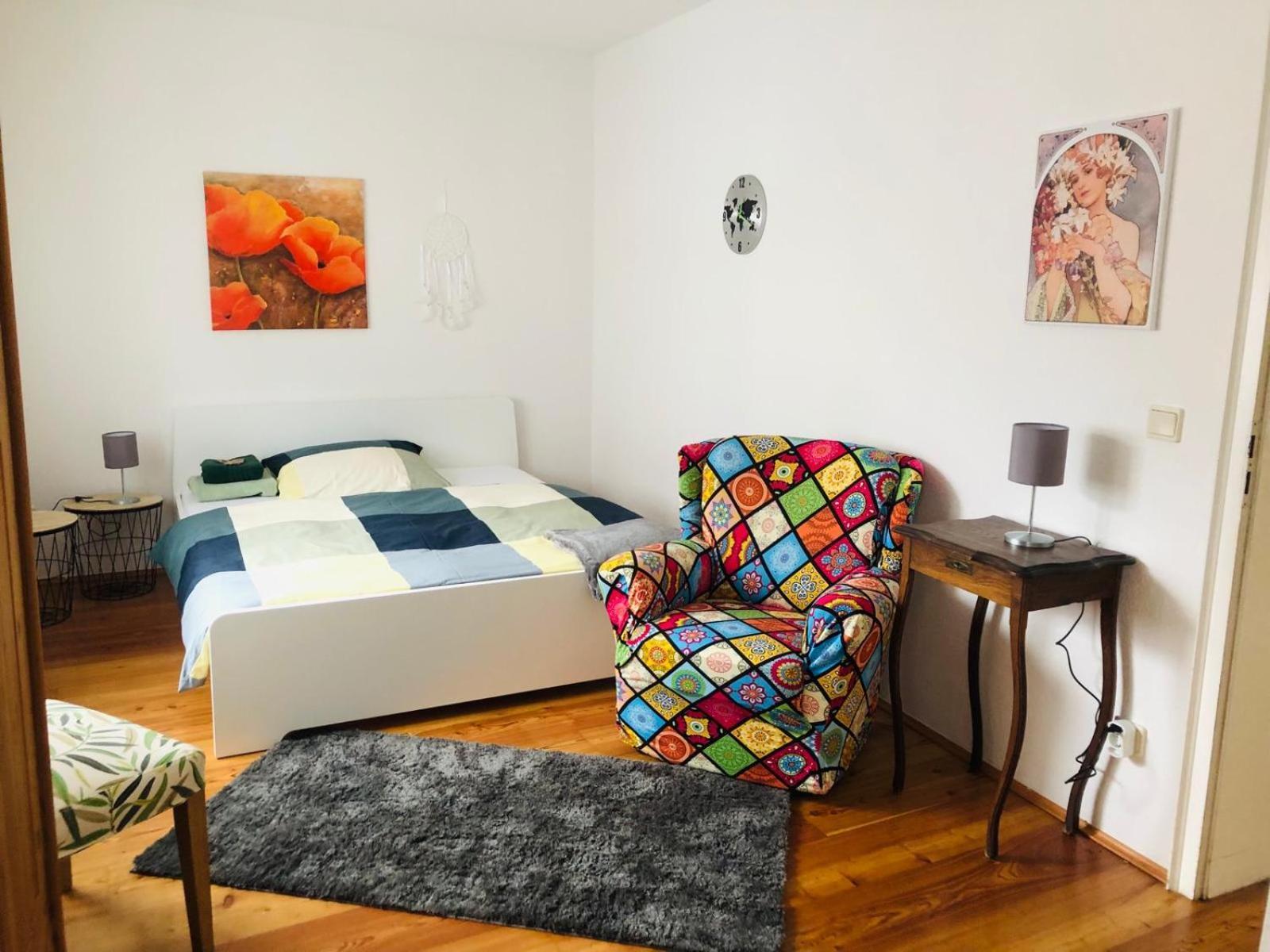 Ferienwohnung Happy Im Eg Борнхайм Екстериор снимка